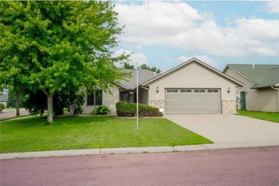 /international/us/100-copper-village-circle-mankato-mn-110101318836/?lang=en