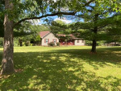 /international/us/334-osage-lane-hide-a-way-hills-oh-110101216092/