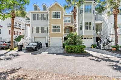 /international/us/80-jib-sail-court-hilton-head-island-sc-110108632309/