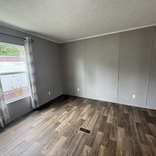 /international/us/2800-w-memorial-drive-muncie-in-110120771597/