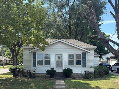 /international/us/201-nw-15th-street-blue-springs-mo-110119913436/