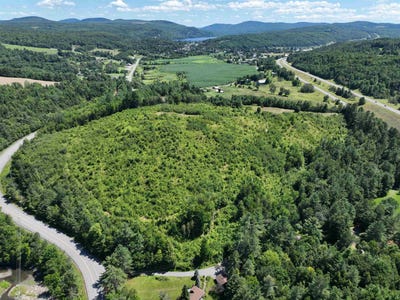 /international/us/655-kinsey-road-barton-vt-110094544574/?lang=en