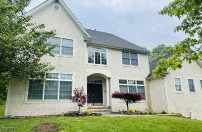 /international/us/8-pring-ct-west-orange-twp-nj-110108409601/