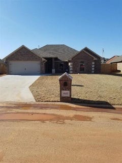 /international/us/1615-ne-white-rock-dr-elgin-ok-110108295280/