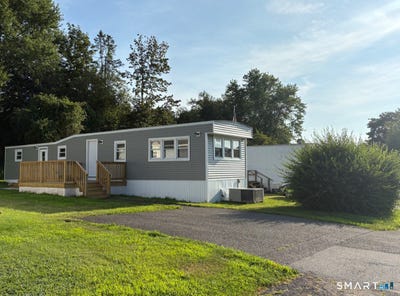 /international/us/69-nancy-lane-naugatuck-ct-110105269623/
