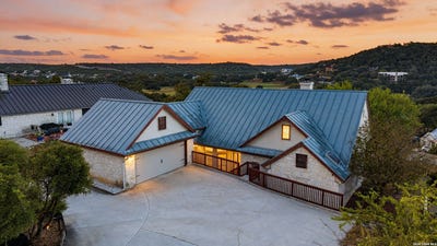 /international/us/204-tapatio-dr-w-boerne-tx-110120003354/