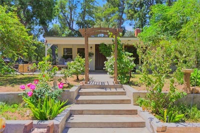 /international/us/9522-la-canada-sunland-ca-110107453299/