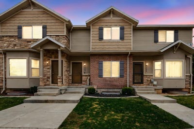 /international/us/490-e-700-s-clearfield-ut-110106568584/