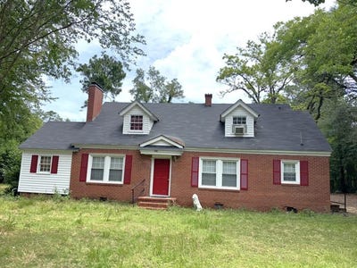 /international/us/1139-julia-ave-albany-ga-110108384169/