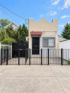 /international/us/2752-harway-avenue-brooklyn-ny-110110366689/