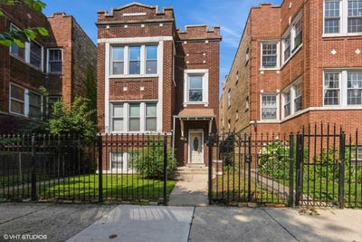/international/us/1060-n-spaulding-avenue-chicago-il-110105982183/