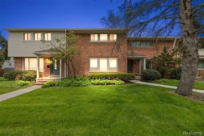 /international/us/1065-wimbleton-drive-birmingham-mi-110108355807/