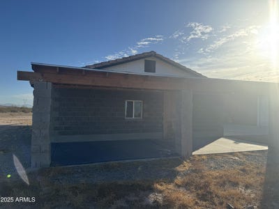 /international/us/9600-s-393rd-avenue-tonopah-az-110098128311/