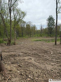 /international/us/4371-lawson-road-jamestown-ny-110108690661/