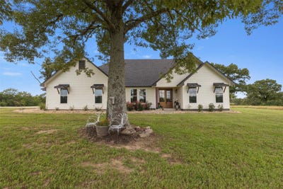 /international/us/2408-vz-county-road-3104-edgewood-tx-110108415058/