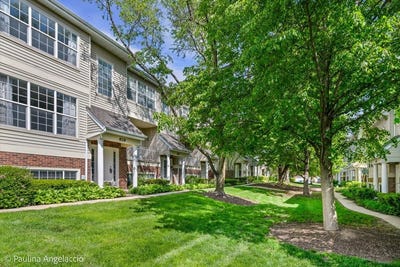 /international/us/629-pheasant-trail-st-charles-il-110107937196/