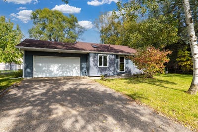 /international/us/4071-99th-avenue-ne-circle-pines-mn-110120158444/
