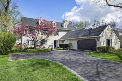 /international/us/921-woodbine-lane-northbrook-il-110107608796/