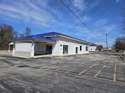 /international/us/2706-n-saginaw-road-midland-mi-110100072922/