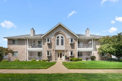/international/us/2329-hart-road-highland-in-110101256365/