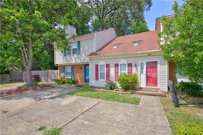 /international/us/829-huntly-court-chesapeake-va-110108947866/