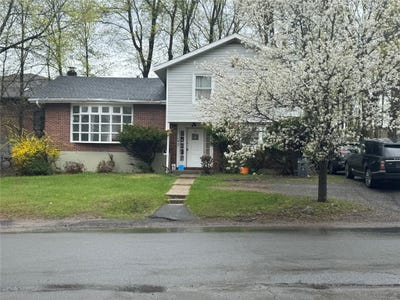 /international/us/30-bedford-avenue-monticello-ny-110099094297/