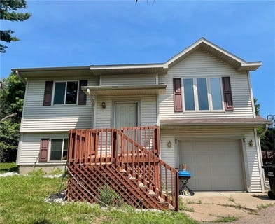 /international/us/903-28th-avenue-n-menomonie-wi-110101264582/