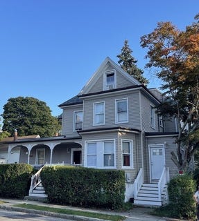 /international/us/398-union-st-new-bedford-ma-110108494126/