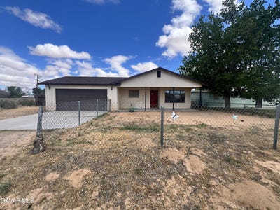 /international/us/13632-fran-street-north-edwards-ca-110106039624/