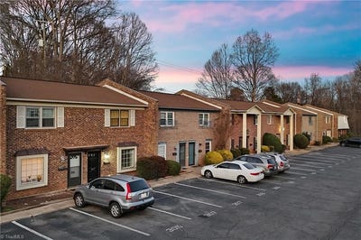 /international/us/309-vineyard-park-court-winston-salem-nc-110106002754/