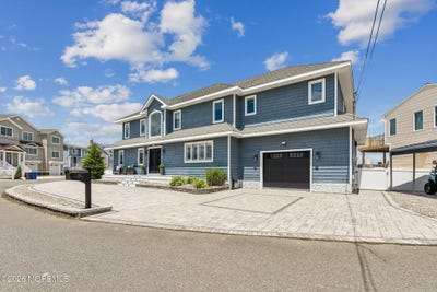 /international/us/331-venice-drive-lavallette-nj-110108383814/