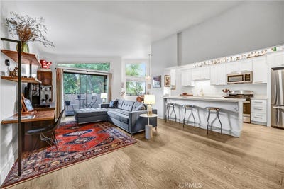 /international/us/5805-whitsett-avenue-valley-village-ca-110108110350/