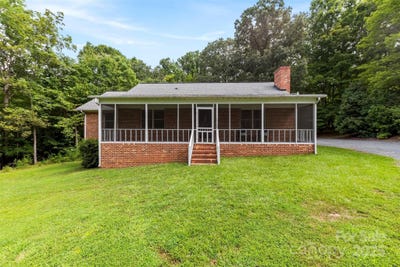 /international/us/1765-burnette-street-lancaster-sc-110101341543/?lang=en