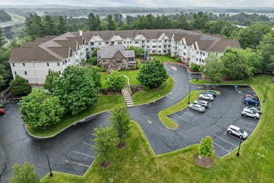 /international/us/160-daniel-webster-highway-nashua-nh-110100924392/