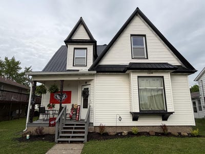 /international/us/128-n-2nd-street-muscoda-wi-110108198897/