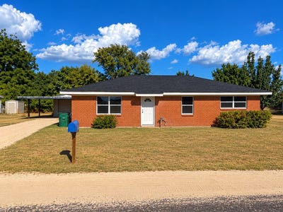 /international/us/215-hamby-road-clyde-tx-110120422540/