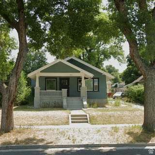 /international/us/440-n-400-e-logan-ut-110101119097/