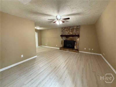 /international/us/437-rustwood-drive-athens-ga-110108196363/