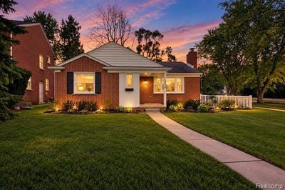 /international/us/4419-beverly-court-royal-oak-mi-110110255124/