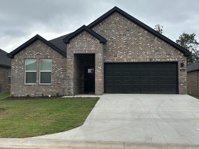 /international/us/402-lainey-drive-maumelle-ar-110105980872/