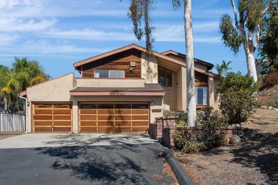 /international/us/13020-manajo-way-lakeside-ca-110120465907/