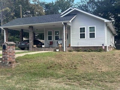 /international/us/116-lane-street-morrilton-ar-110105260212/