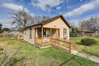 /international/us/3003-3005-trulley-st-houston-tx-110106070262/