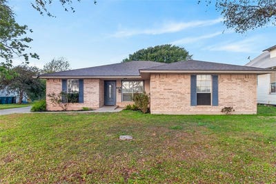 /international/us/519-moore-avenue-portland-tx-110107549155/