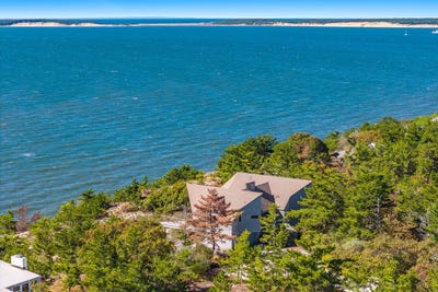 /international/us/344-king-phillip-road-wellfleet-ma-110106202795/