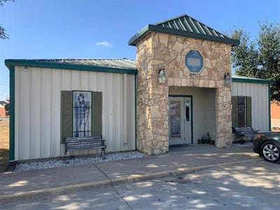 /international/us/1225-n-brazos-street-whitney-tx-110101217544/?lang=zh-tw