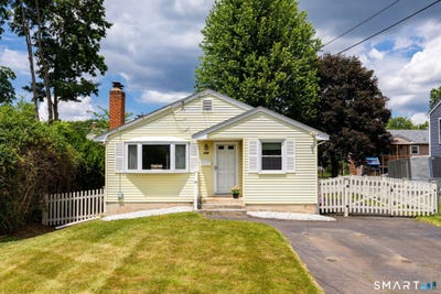 /international/us/234-beacon-street-newington-ct-110108770497/