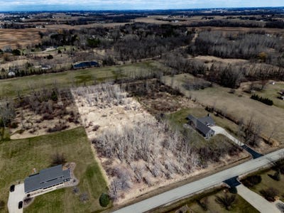 /international/us/deer-run-drive-black-creek-wi-110098694217/?lang=en