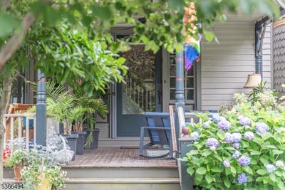 /international/us/151-north-union-st-lambertville-city-nj-110100379544/