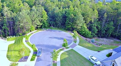 /international/us/6927-conifer-court-flowery-branch-ga-110106533756/